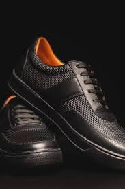 تصویر 4 از کفش چرم گازولین با طراحی یک تکه و دوخت کامل